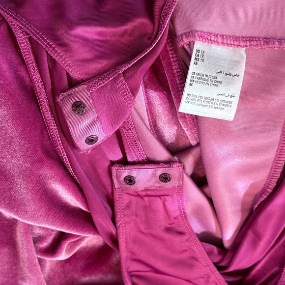 🔥 And Now This 1X Velvet Surplice Bodysuit — Holiday-Ready Raspberry Plus Size - Picture 5 of 5